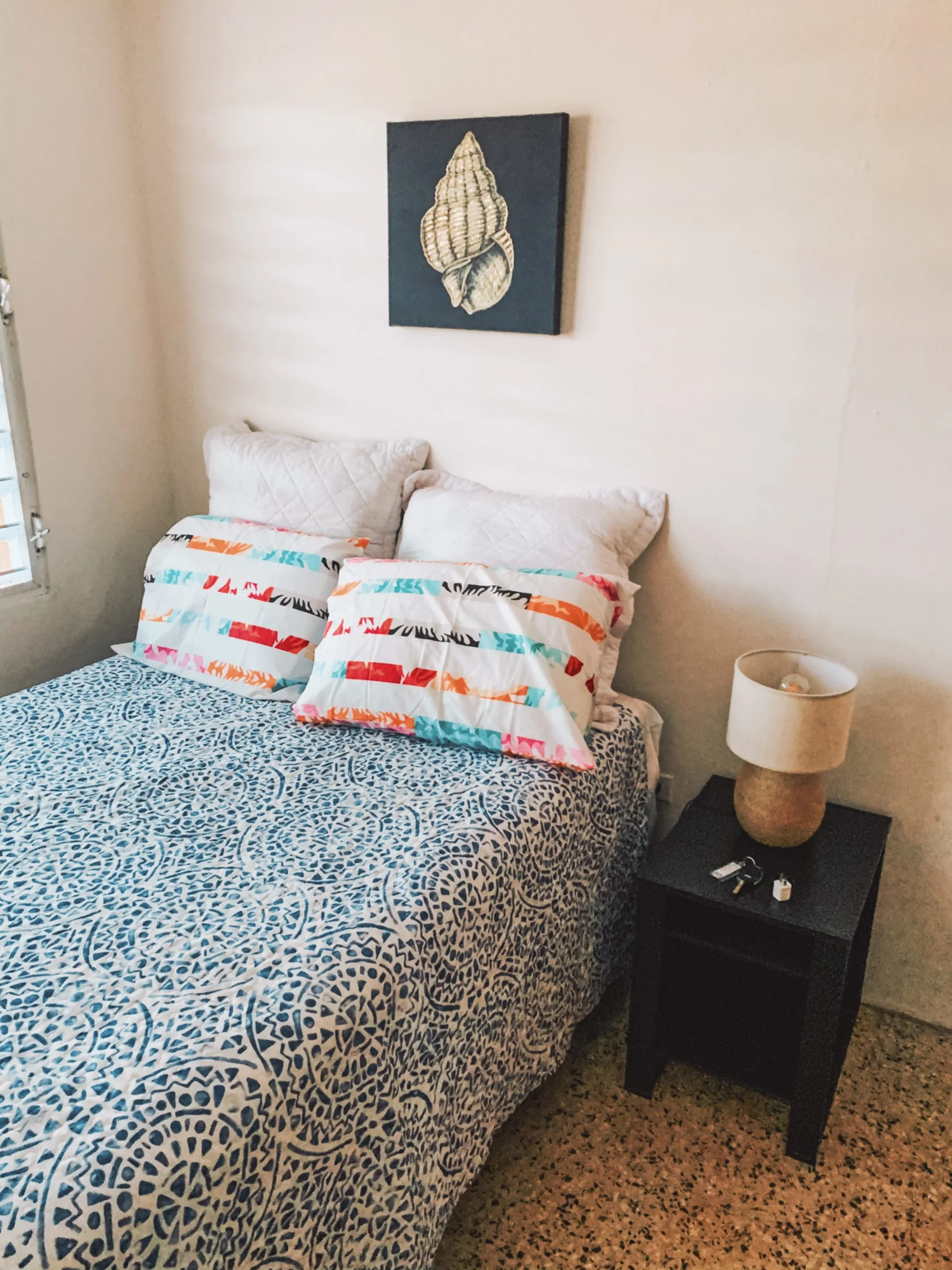 Bed scaled